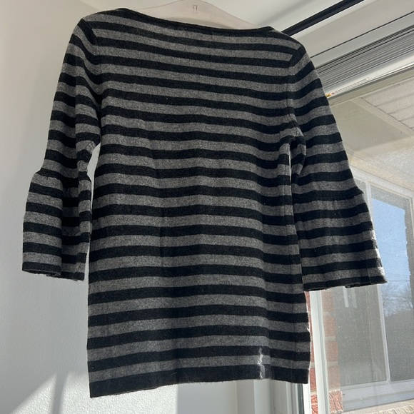 Italian Made wool + cashmere top - Picture 3 of 5